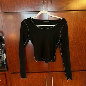 Brandy Melville black cropped long sleeve.